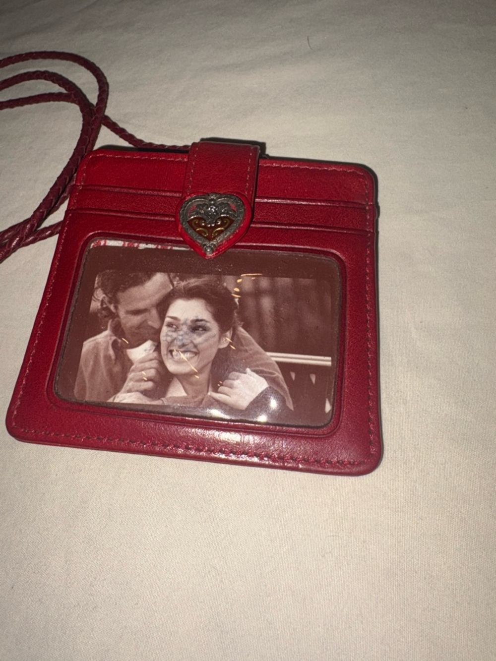 BRIGHTON Leather Red Small Coin Credit Card Crossbody Wallet Enamel Heart Mirror